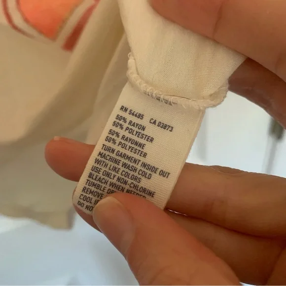 Y2K AEO White 77 Jersey V-Neck Vintage Tee - Picture 6 of 7